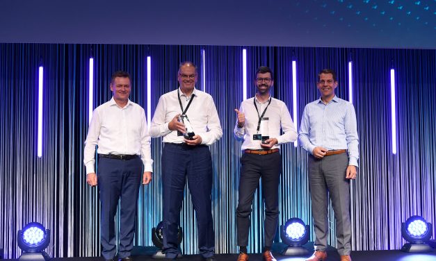 SAFELOG erhält Mercedes-Benz Supplier Award in der Kategorie Qualität