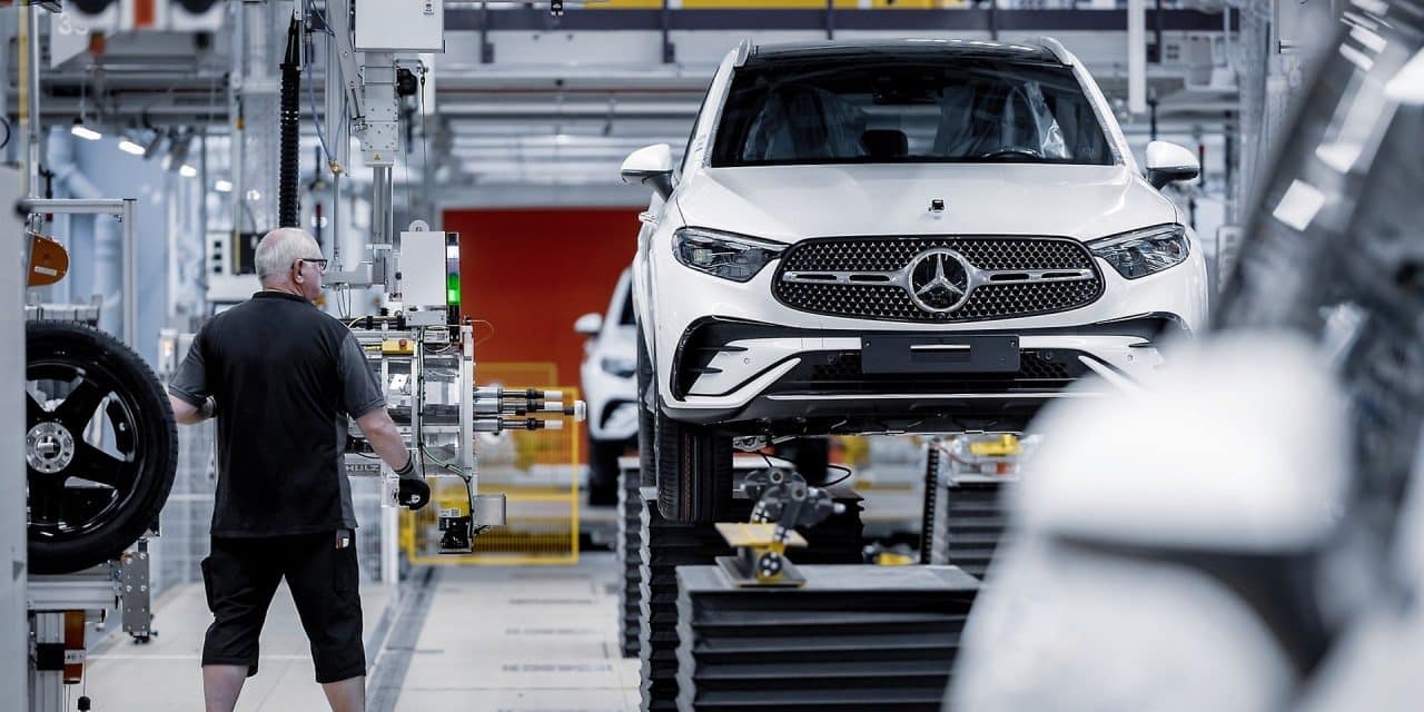 Optimized production processes.  SAFELOG expands cooperation with car manufacturer Mercedes-Benz